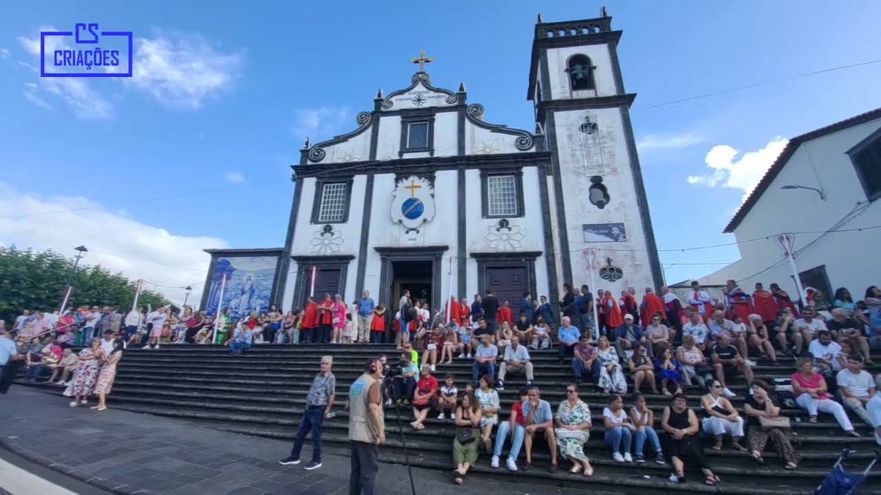 V-1: Saída da Procissão do Santíssimo Salvador do Mundo - Ribeirinha - Ribeira Grande. 11-8-2024