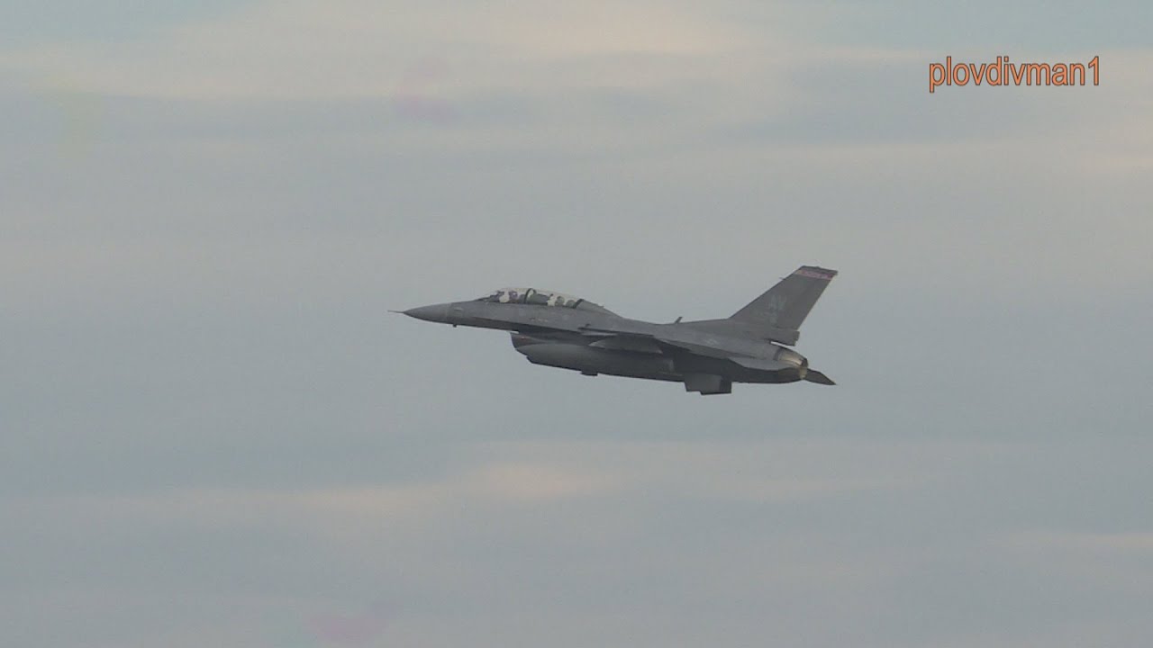 От МИГ-29 на Ф-16: разказ от първо лице на пилот и авиоинженер от българските ВВС