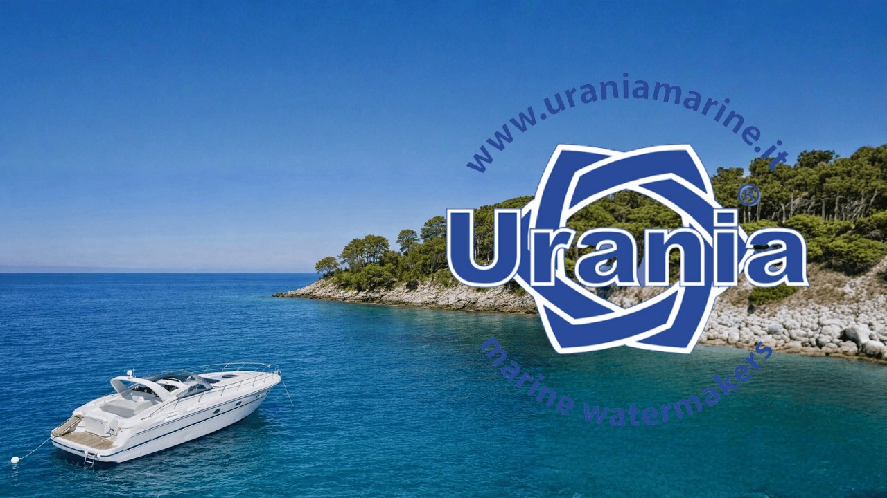 Instalación de potabilizadora Urania Marine Serie HD en lancha de 13 metros