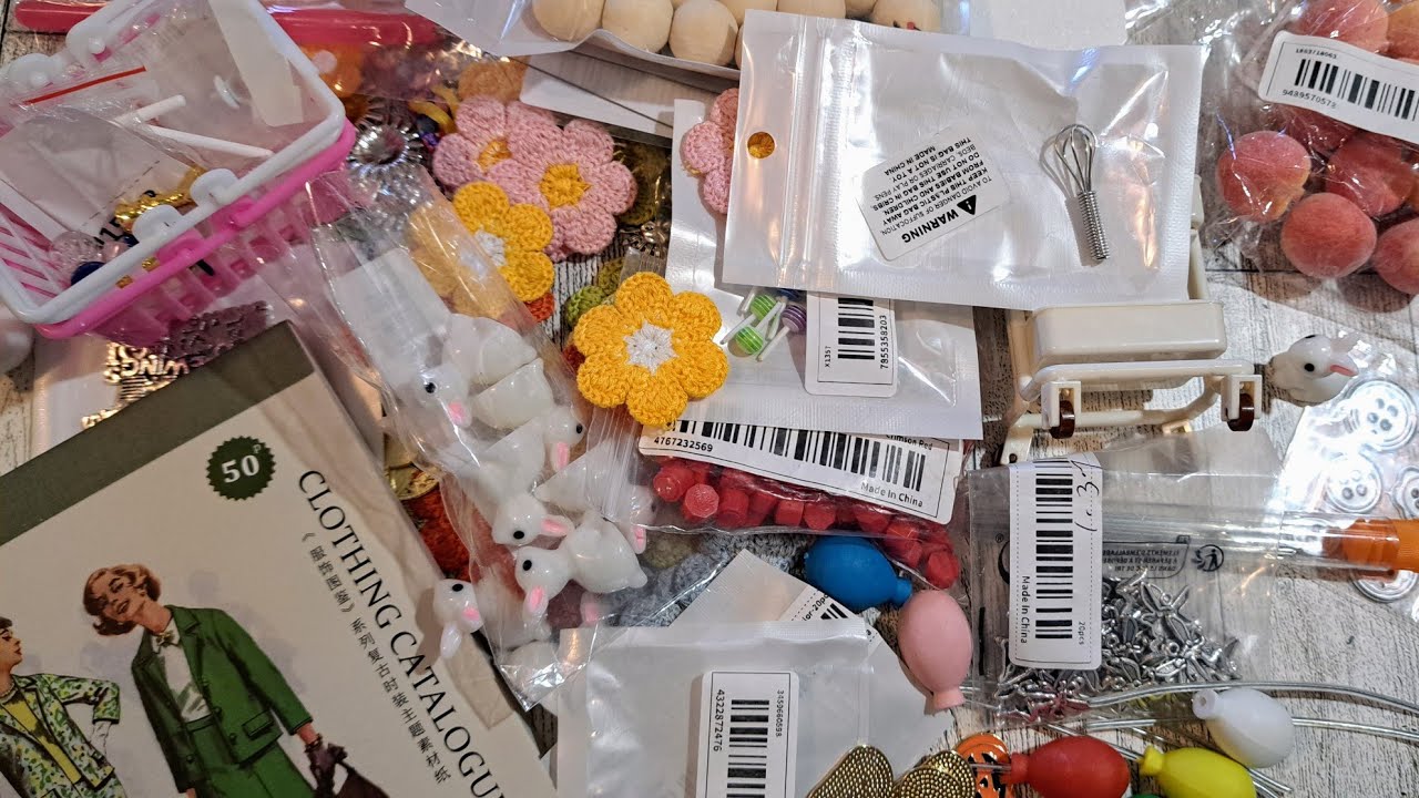 It's a TEMU haul! Miniatures, charms, etc., with product links