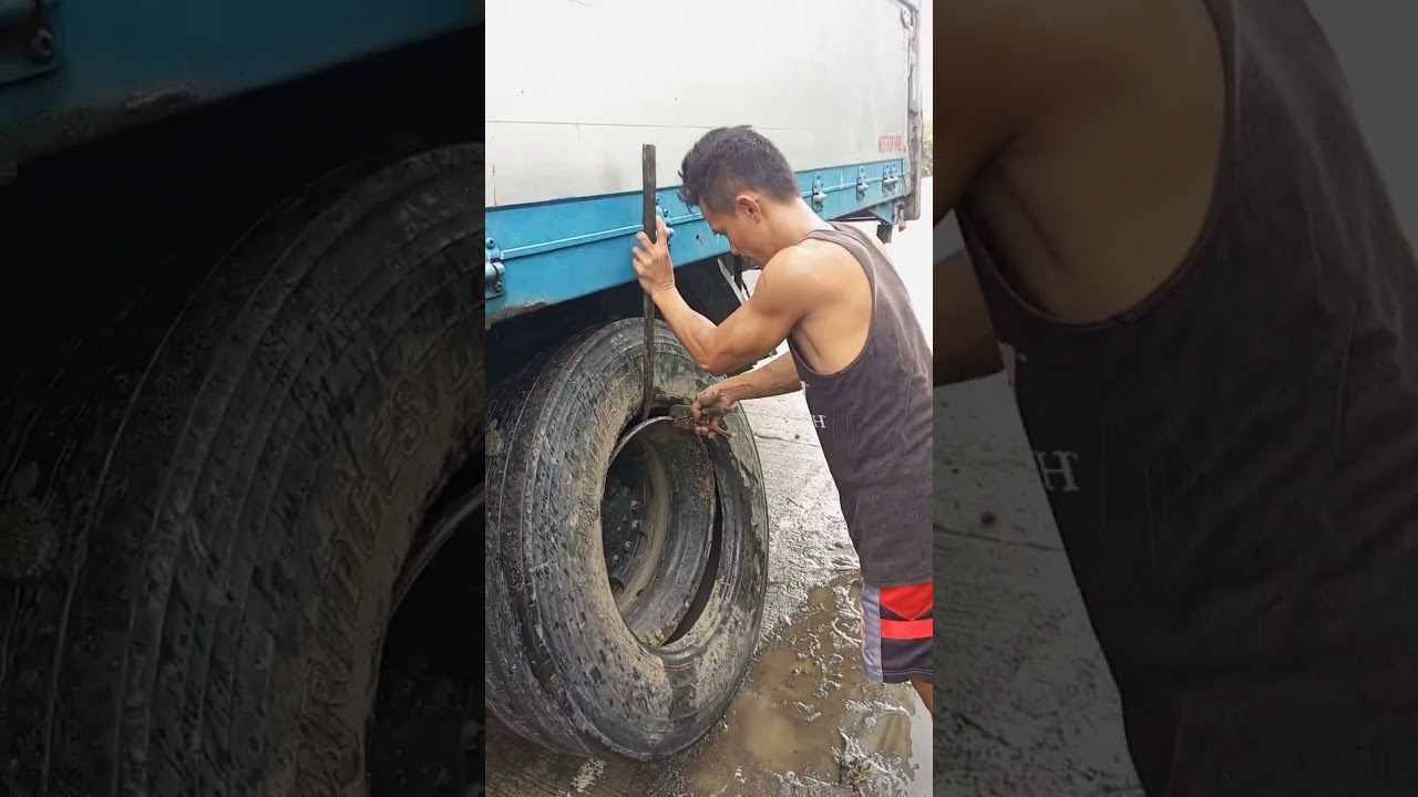 vulcanized tubeless 11R tire