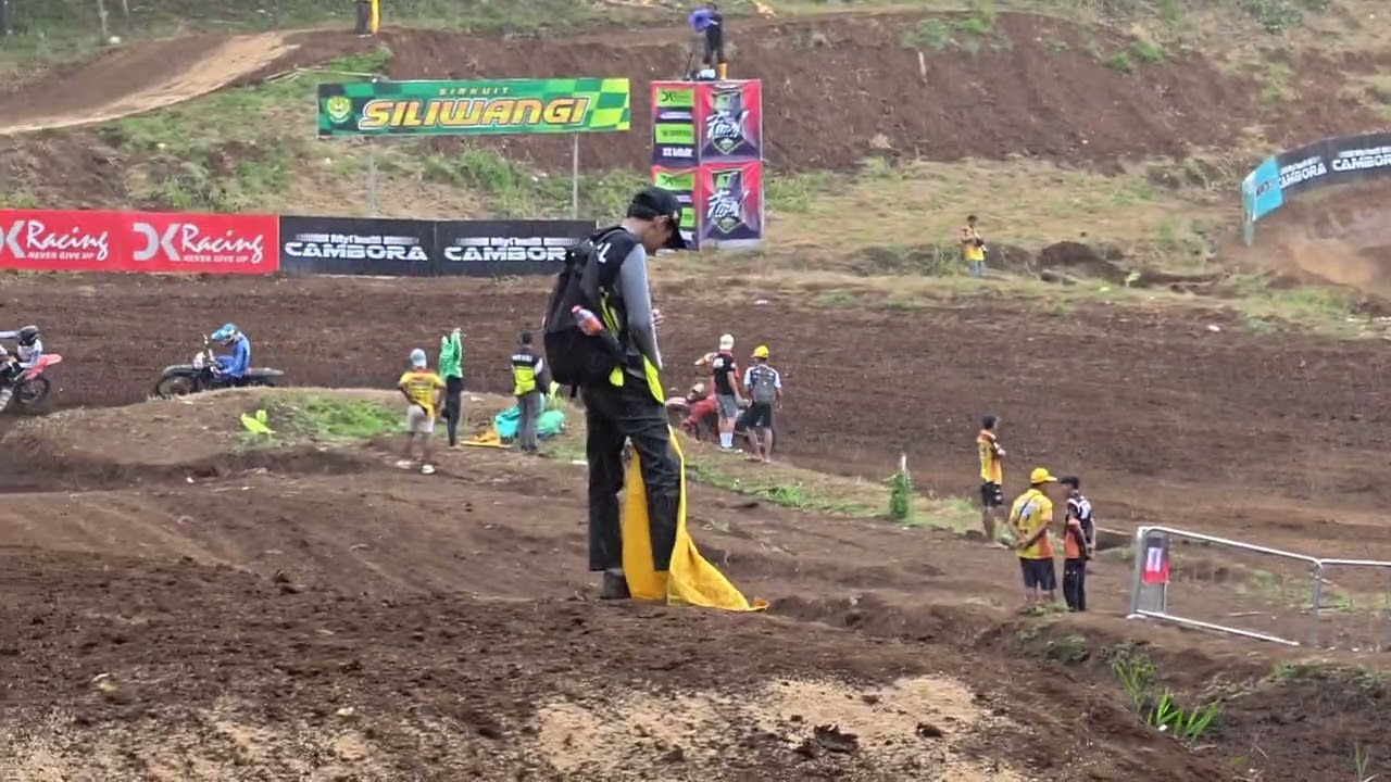 Namun apa daya adi ceto 26 malah touble d awal lap #adiceto #adiceto26 #grasstrack 