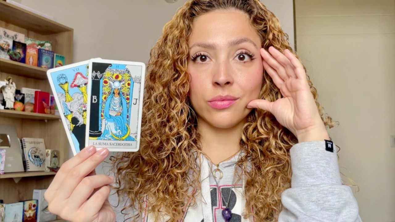 LOCAMENTE ENAMORADO de ti por *DOS COSAS ESPECÍFICAS* que haces!