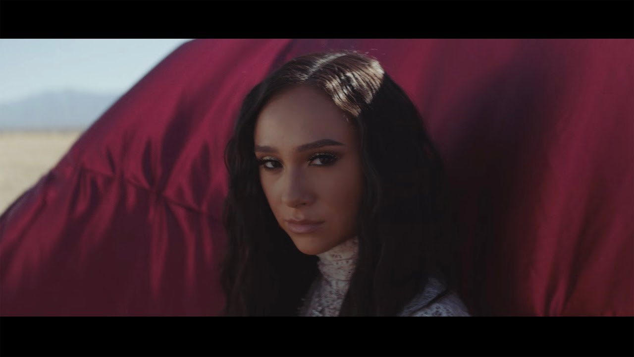 Franny - Caught Up (Official Music Video)