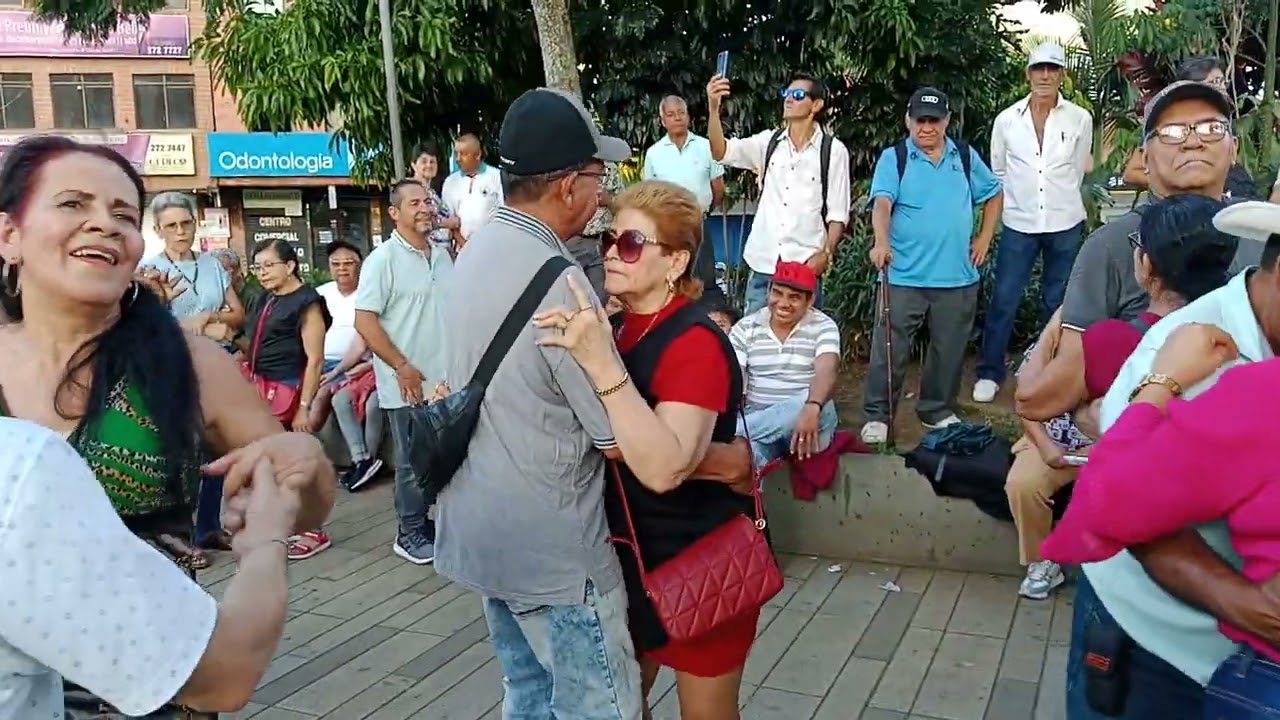 Seguimos con los Integrados parranderos Bello Ant 