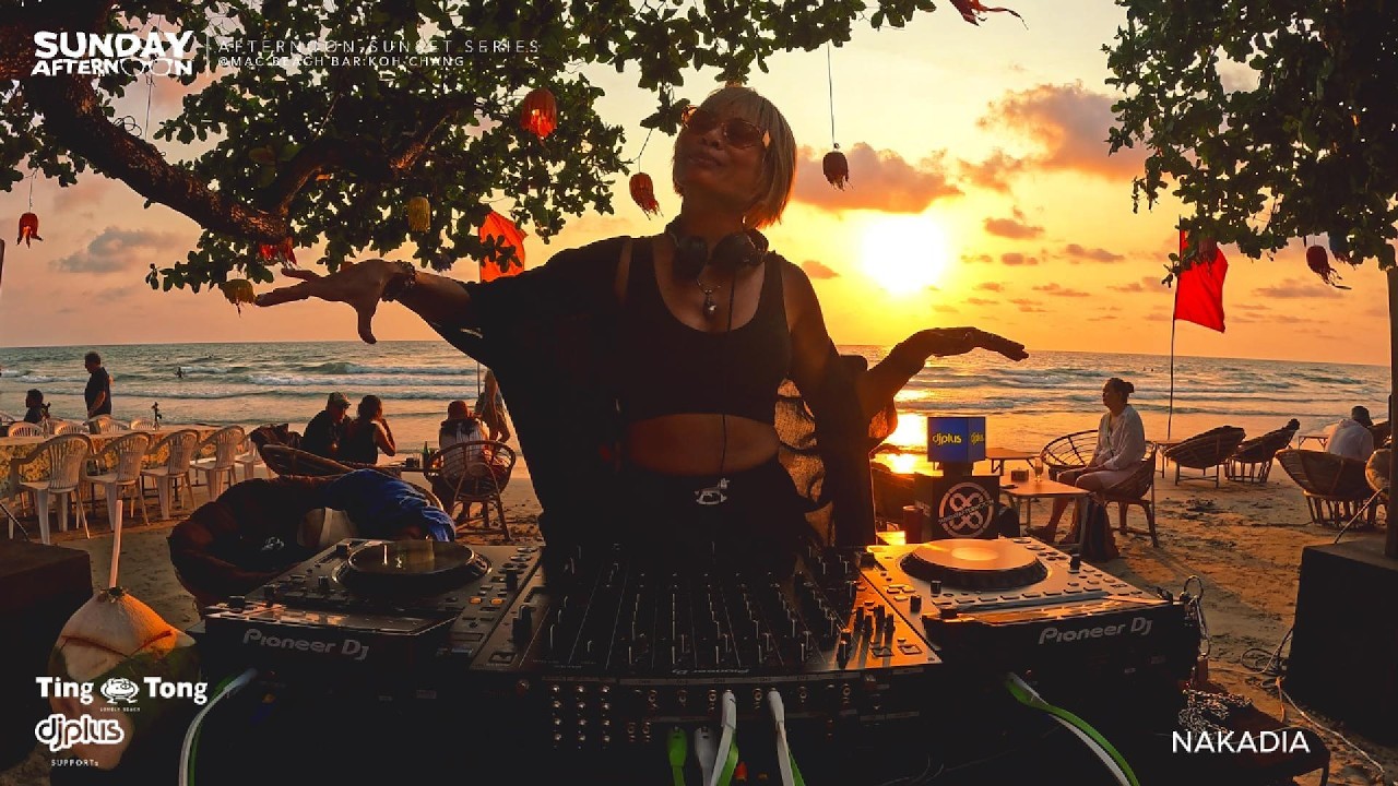 SAHP x MAC BECH BAR Koh Chang [Nakadia]