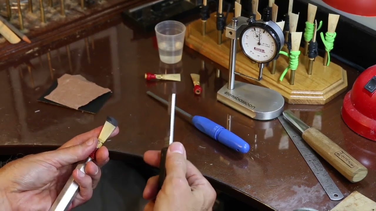 Lesson 8 Tip Finishing  Reed Making with Barry Stees