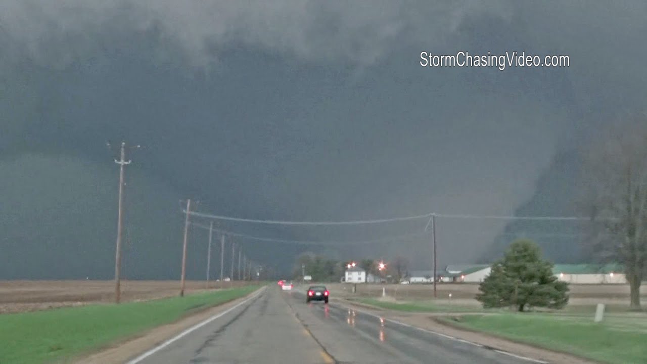 4/9/2015 Rochelle, IL Destructive Wedge Tornado B-Roll