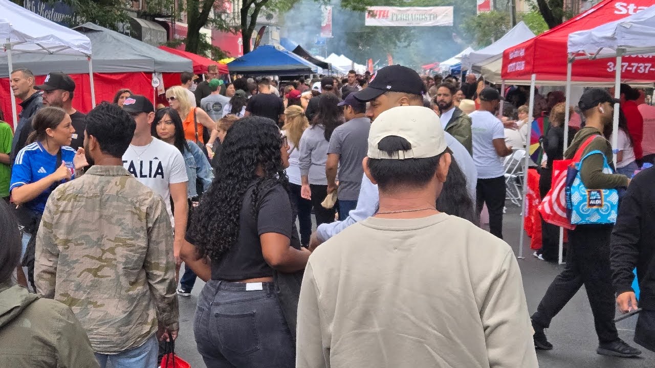 🇮🇹 Bronx Ferragosto Italian Festival in BRONX Little Italy 🇺🇸 Bronx NYC LIVE 🍕