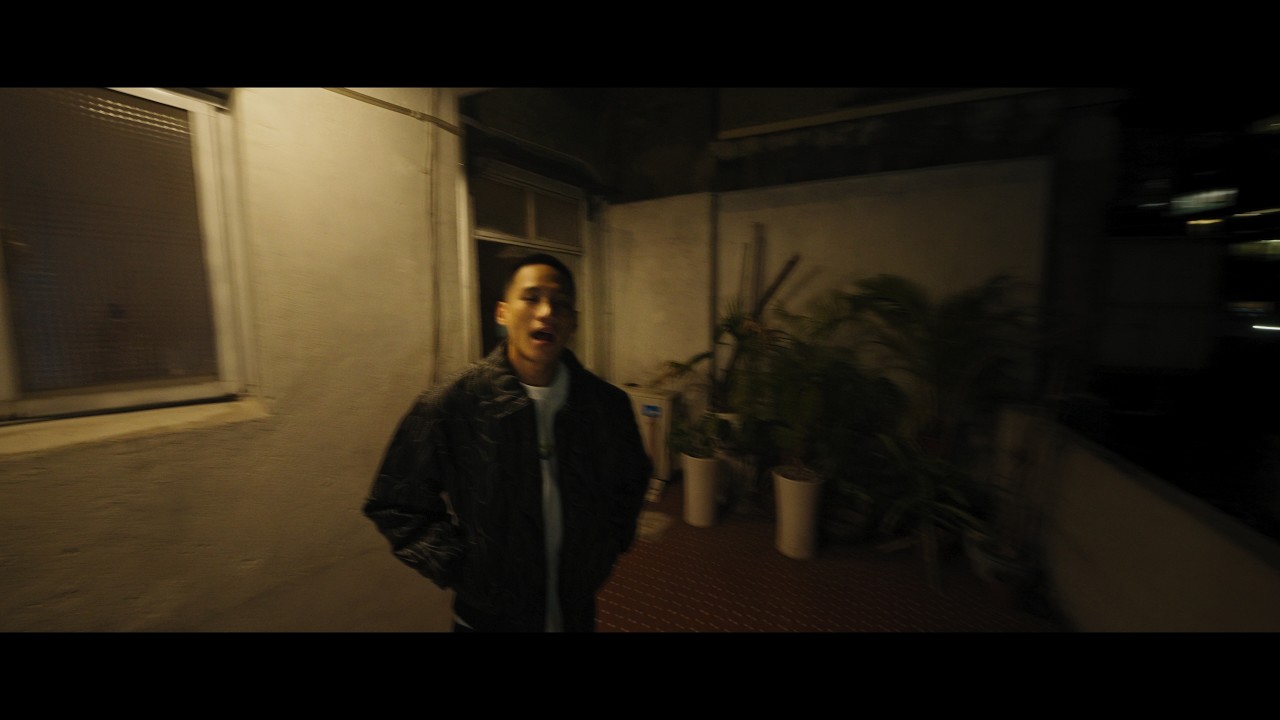 阿夫Suhf - 飛彈Missile (official Video)