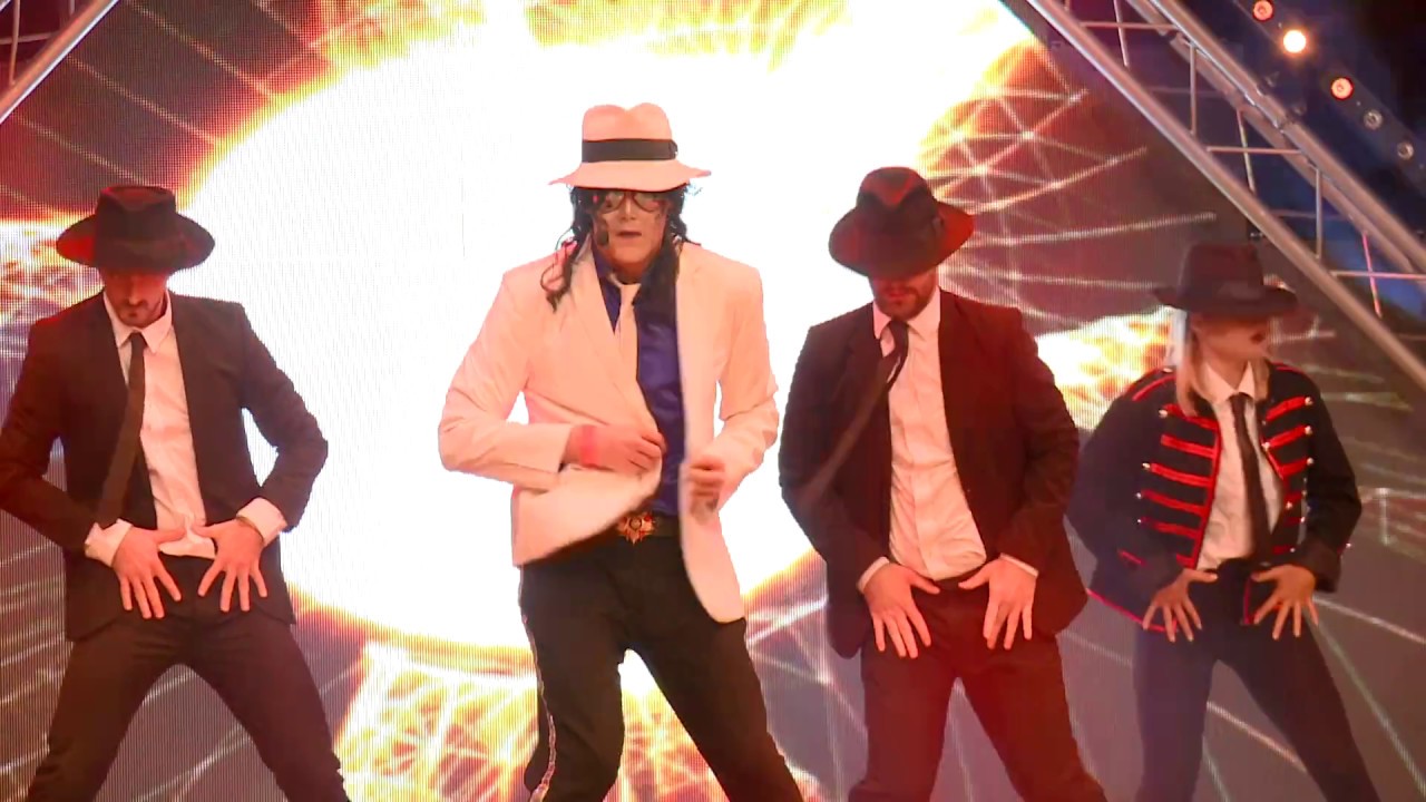 David Boakes as Michael Jackson - SEEA 2018