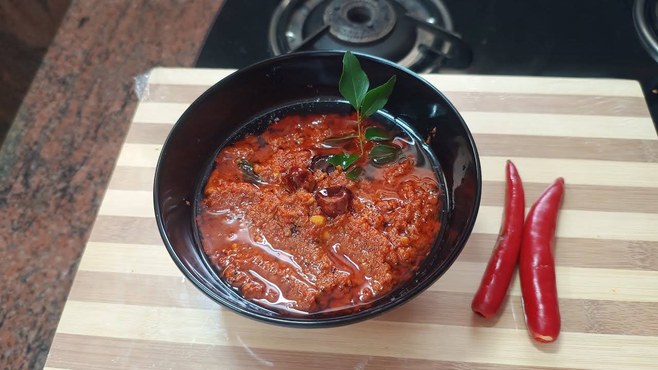 Red chilli pickle #pandumirchipachadi #viral #pickle 