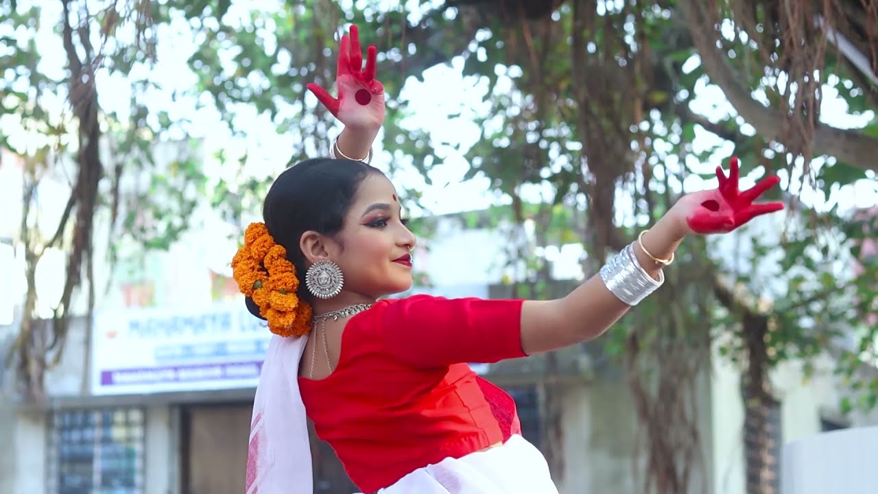 KOMOLA-Ankita Bhattacharyya | Bengali Folk Song 2021 | Dance Video | 
