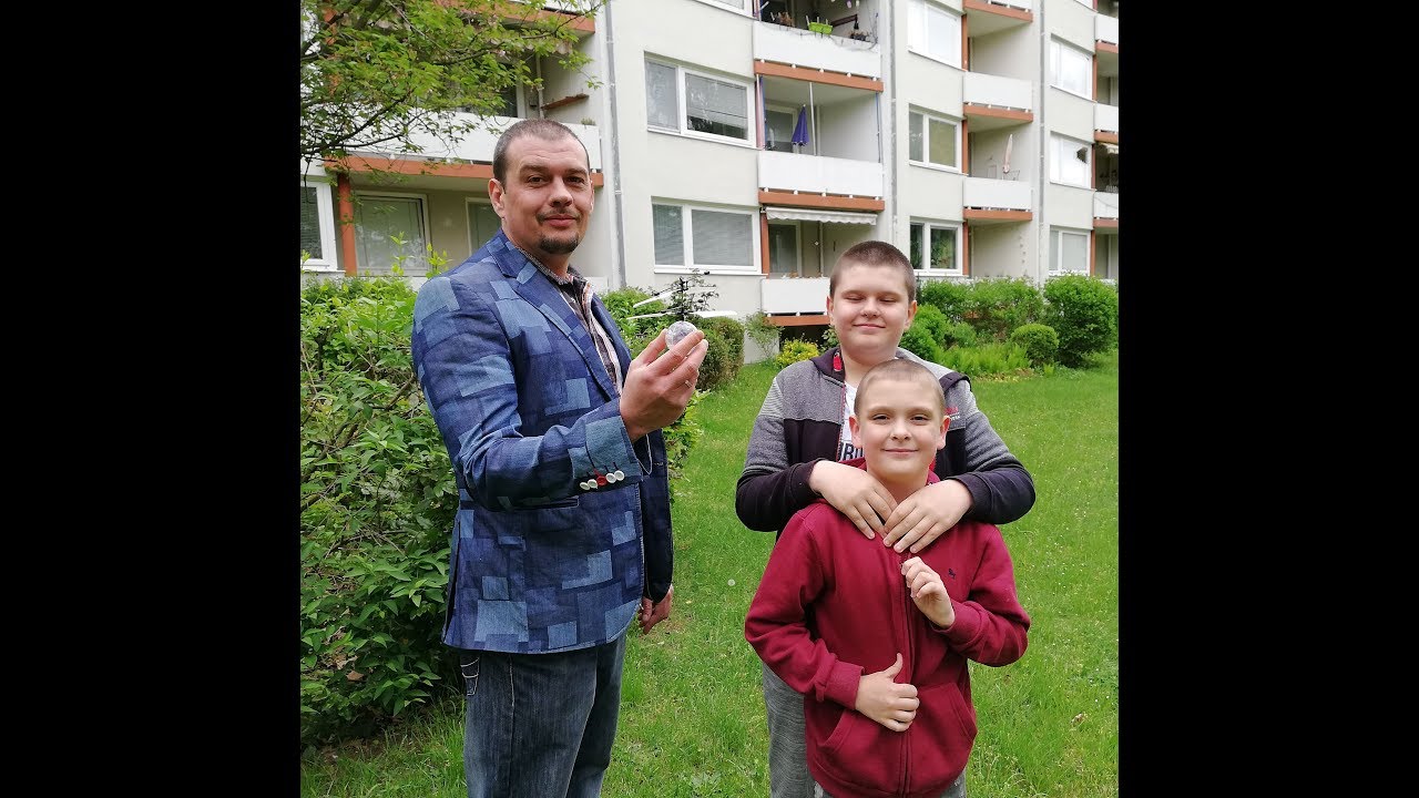ВЛОГ/ Едем на день рождения к бабушке! Тестируем Fun! Flying RC Ball with LED Helikopter