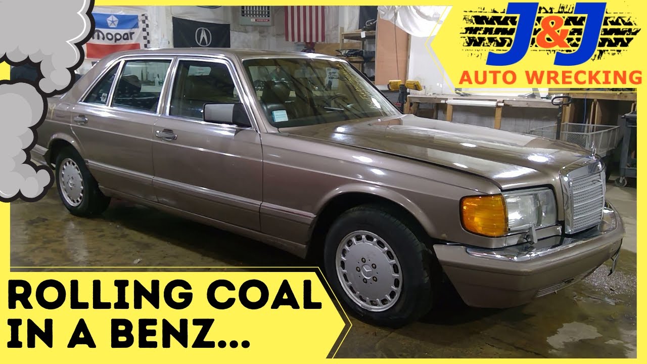W126 Mercedes Turbo Diesel Rolls Coal and Does A Burnout! 1987 300SD OM617 Test Video LHMB509