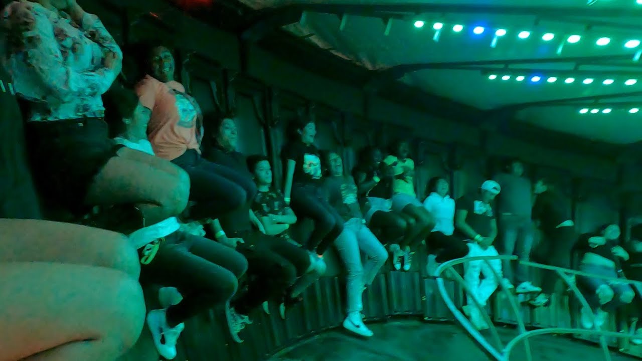 Alien Abduction (gravitron) ride at Bluegrass Fair (June 10th, 2023)
