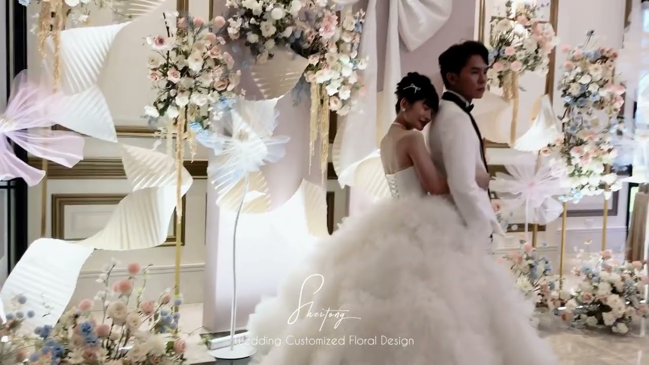 皇家薇庭：Jim & Barbie :『Sheitong Wedding Deco囍堂婚禮佈置』客製花藝設計 | 拍照背板區 | 蝴蝶結｜迎賓鏡｜台中婚禮佈置 | 台北婚禮佈置