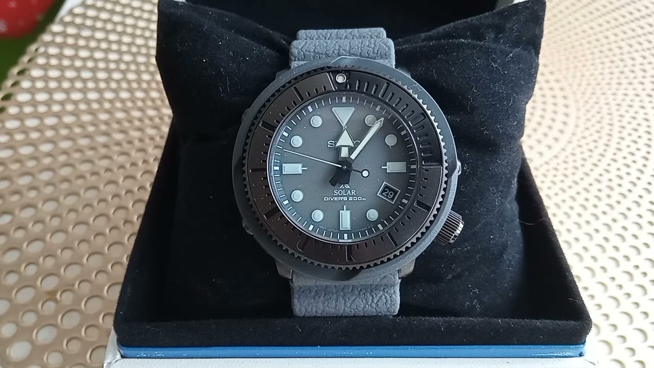 Seiko SNE563P1 "Бэйби Тюн" современная версия легендарного дайвера