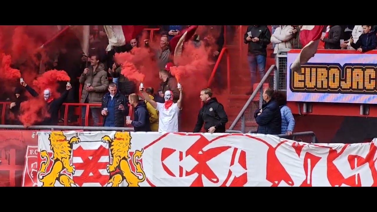 Sfeeractie Ultras Vak-P. FC Twente - Heracles 5-10-2025. 