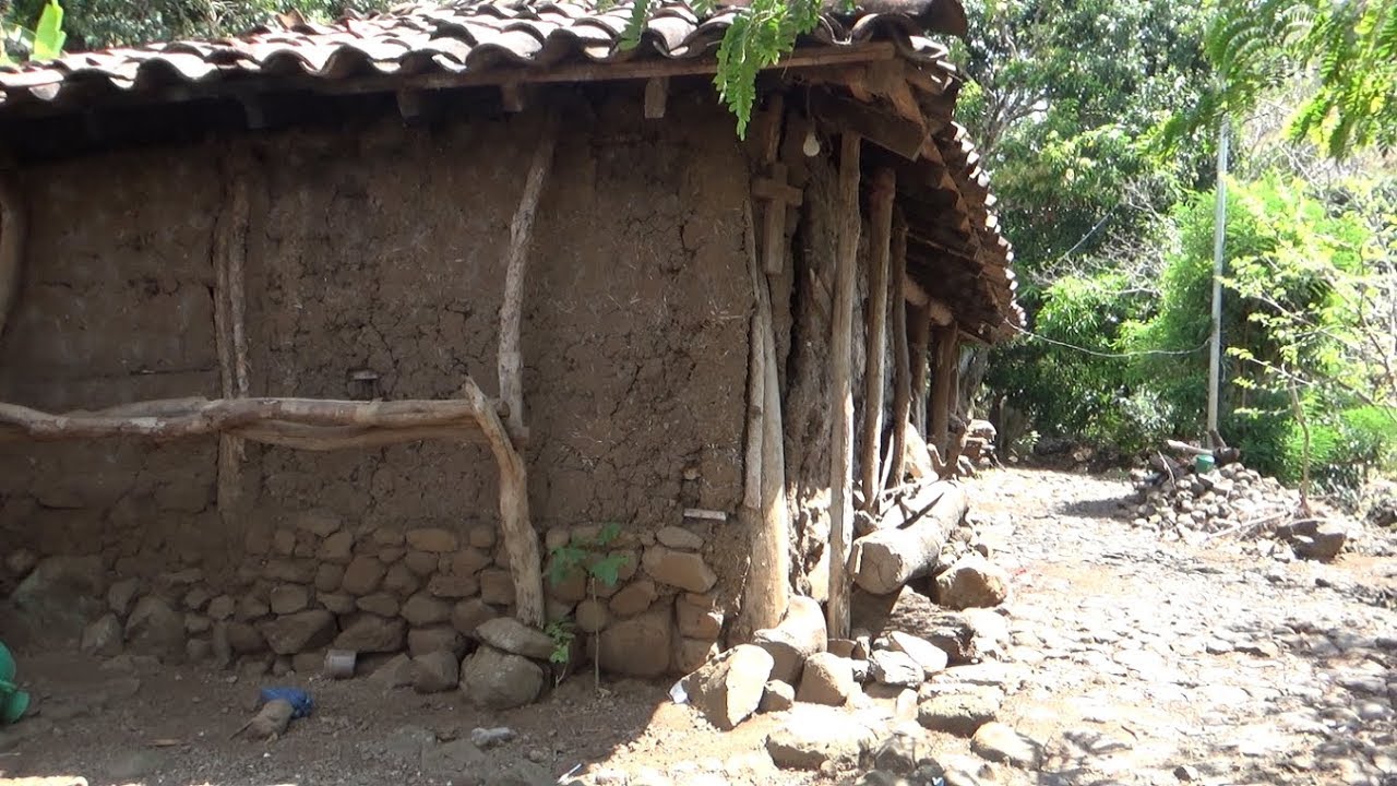 Esta era mi casa en los años 60 en El campo ( El Salvador )