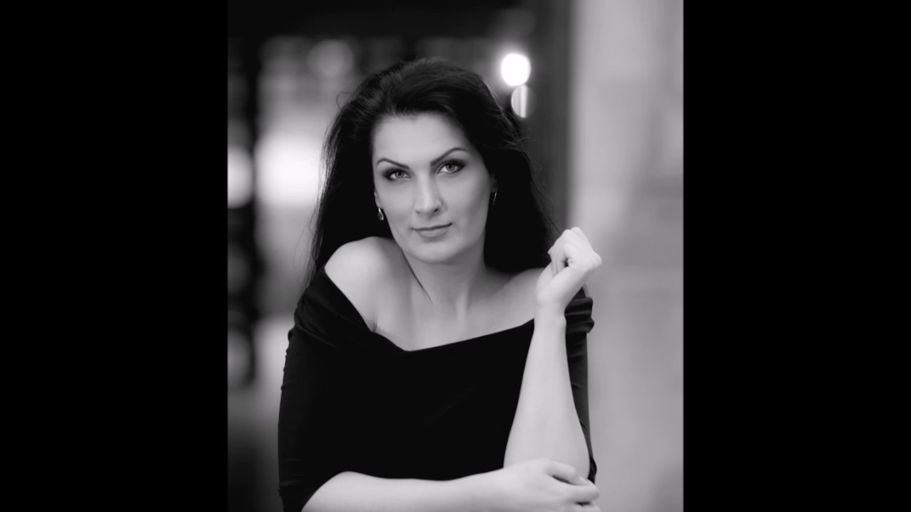 Adela Zaharia sings Donna Anna - 