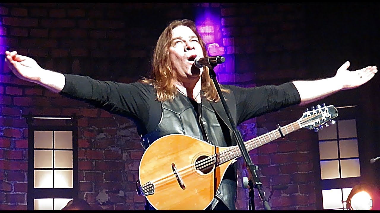 Shine On & Take Us Home: Alan Doyle & The Beautiful Beautiful Band, Edmonton, Come Out With Me Tour