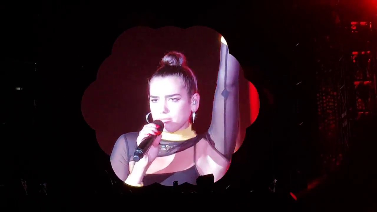 Dua Lipa Opening for Coldplay in Argentina - Be The One - 15.11.17