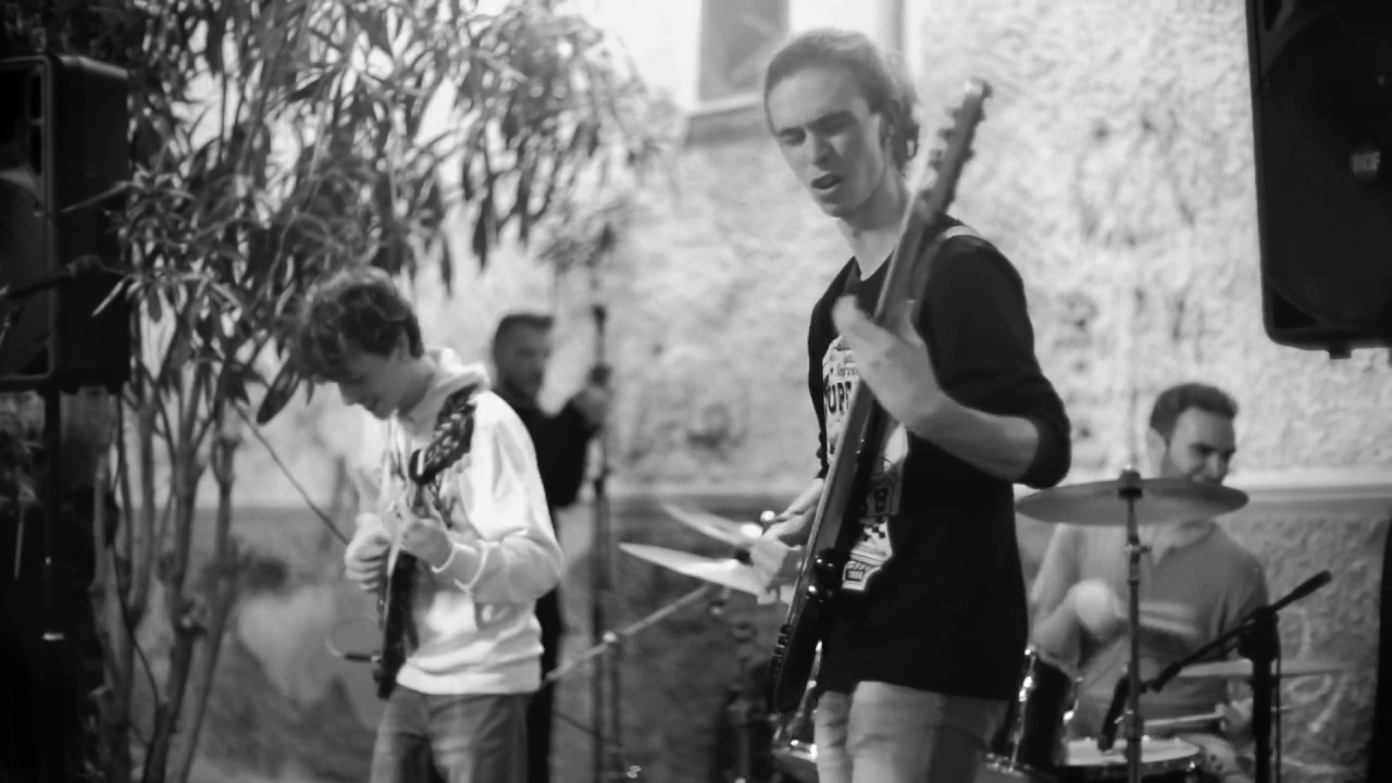 The Snips playing a cover of The Chicken [Pee Wee Ellis]