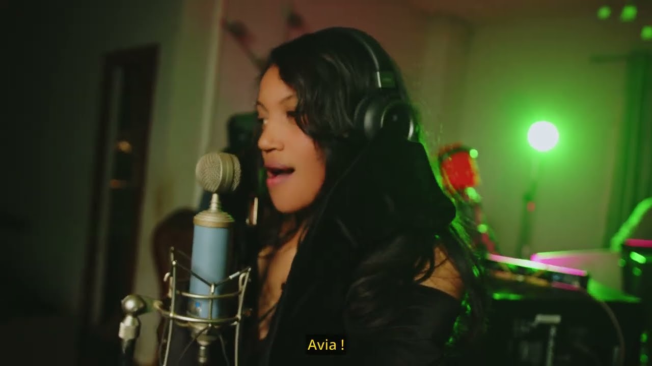 ILLICIT SOUL - SMOKING INDA HOOD Feat Sam Andrianarijemisa x Eden Sossa x REBL x Kipikilahy