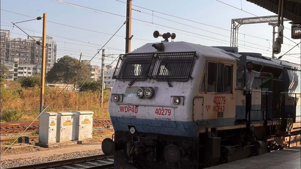 [ DDR - 03 ] Railfanning At Dadar Station | WDP4D+WAP7 Show | Central Railway | Indian Railway