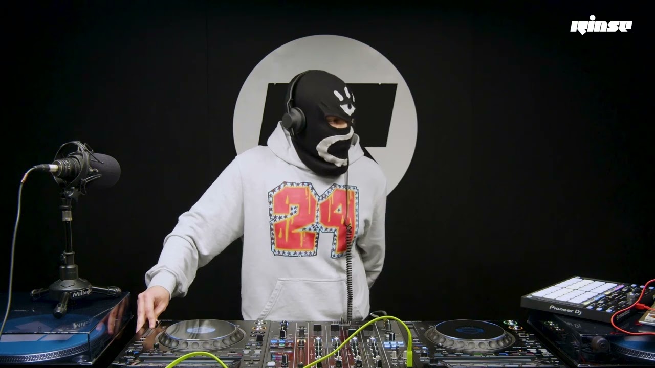 NAAB (DJ set) | Rinse France