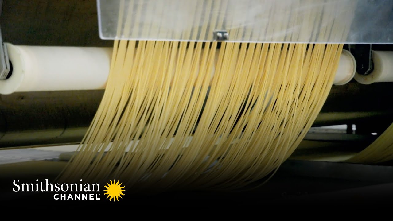 This Machine Creates a Mesmerizing Waterfall of Pasta 🍝 Inside The Factory | Smithsonian Channel