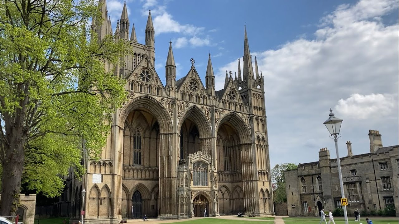 Visit to Peterborough Cathedral. Fascinating and Engaging. April 2022.