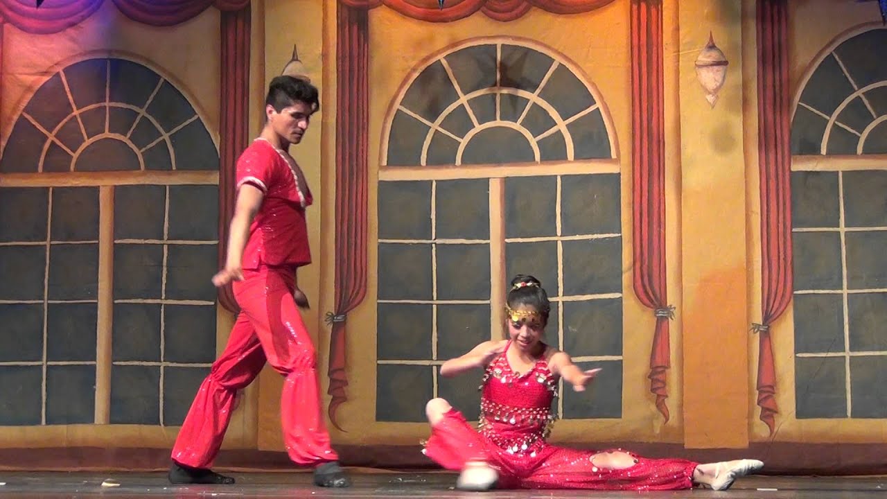 ESCUELA DE BALLET CINDERELLA