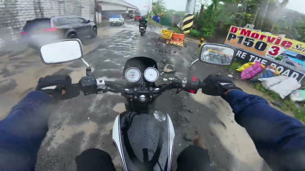 Two Cafe 400s vs Rainy Weather