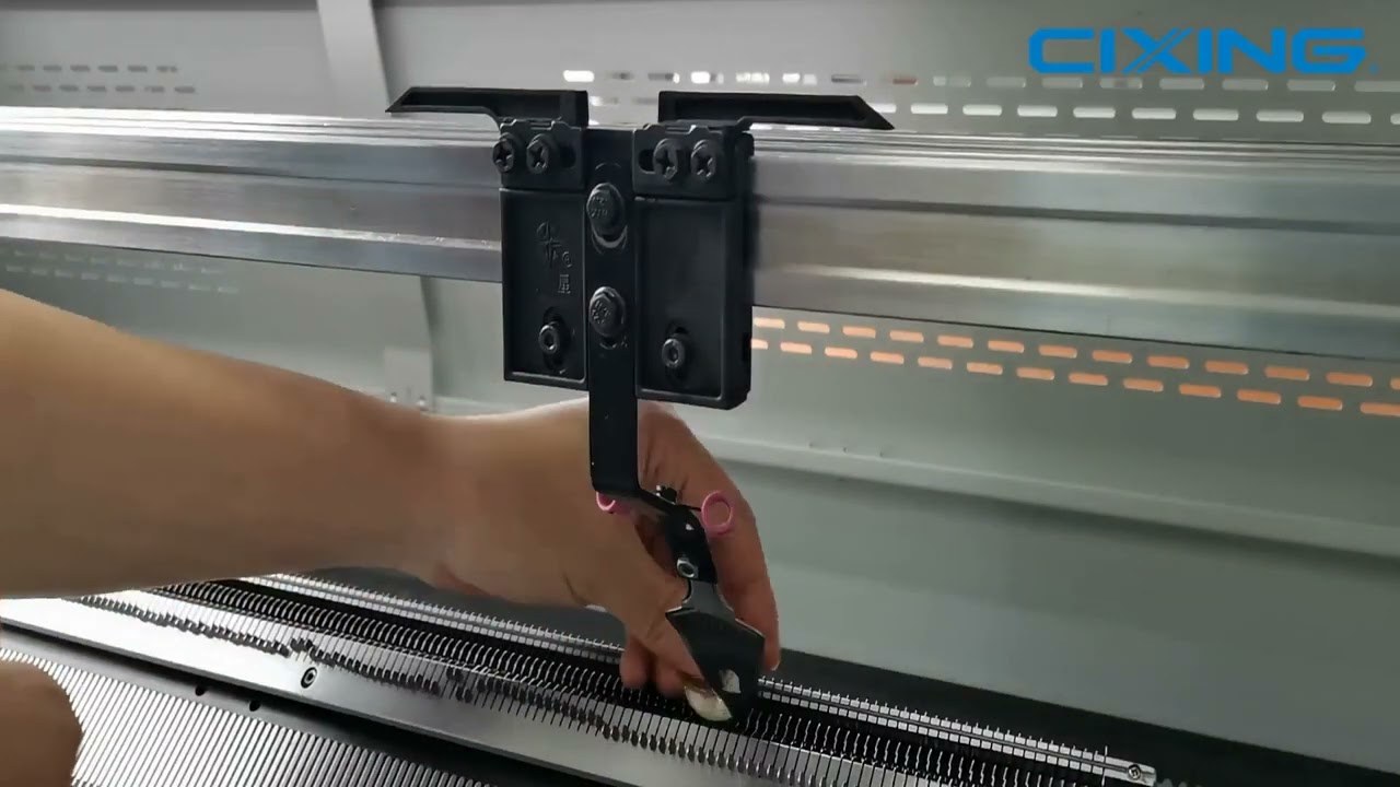 Yarn Feeder Hight Adjustment