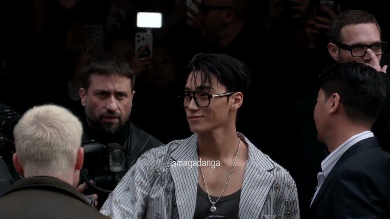 최산 Choi San ATEEZ arrives at Dolce Gabbana FW26 womenswear show in Milan. #choisan #dgfw26