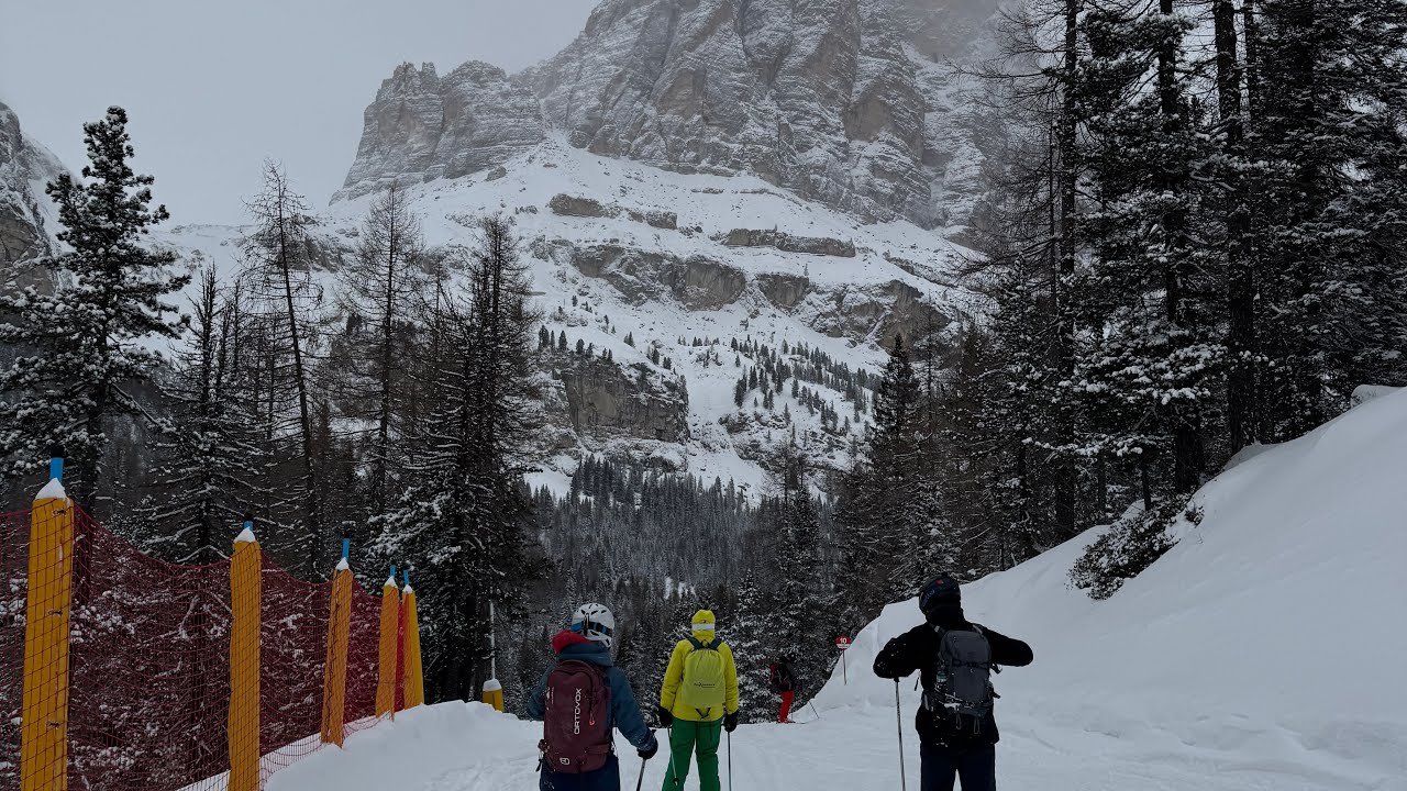 1/4 Spa Ski Safari - Dolomites Hut to Hut Skiing Experience