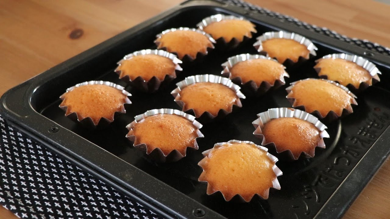 Madeleines,small french cake recipe,Easy to make.