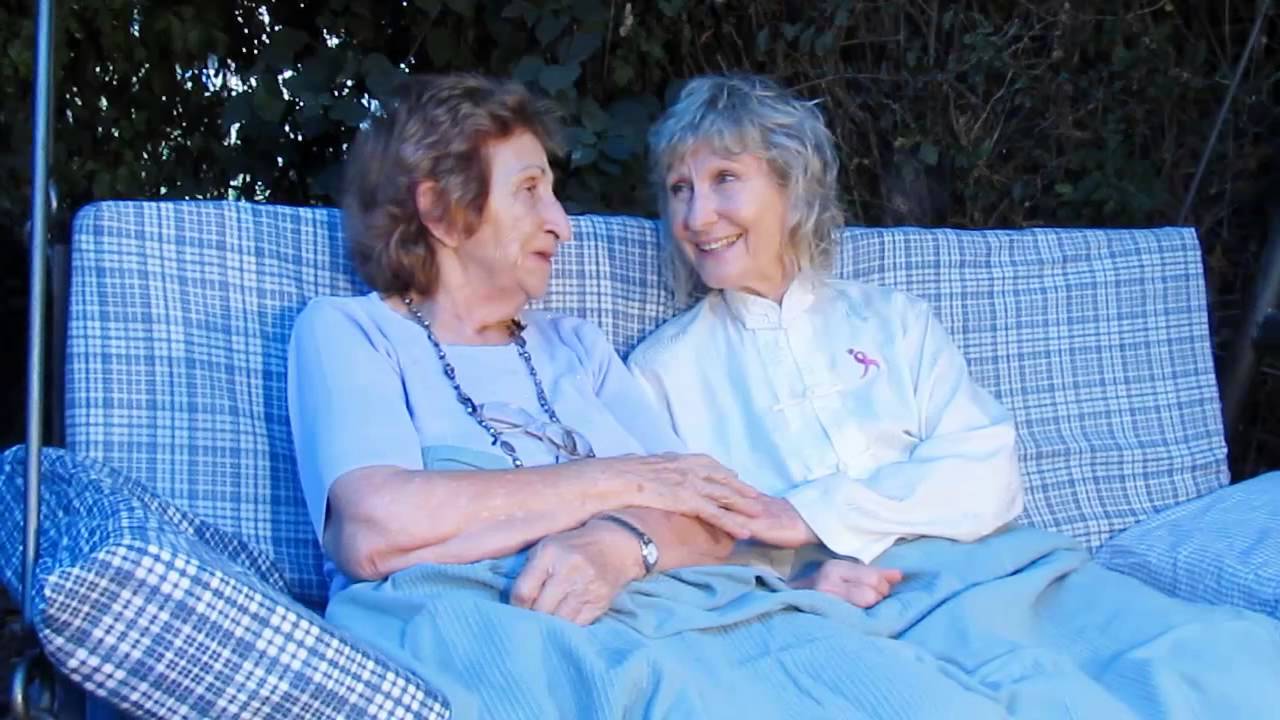 Shlof Mayn Feygele (Yiddish Lullaby Song) - Ay Li Lu Li Lu