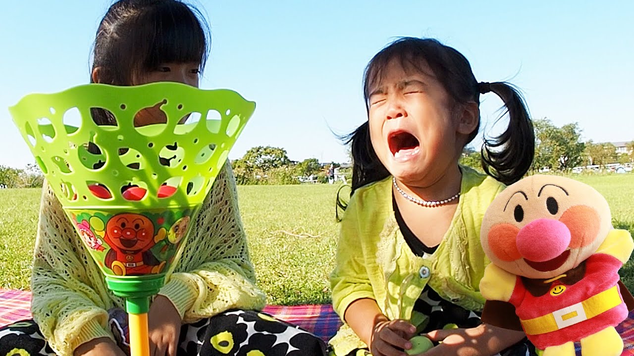 アンパンマン森のポンポンたまいれ