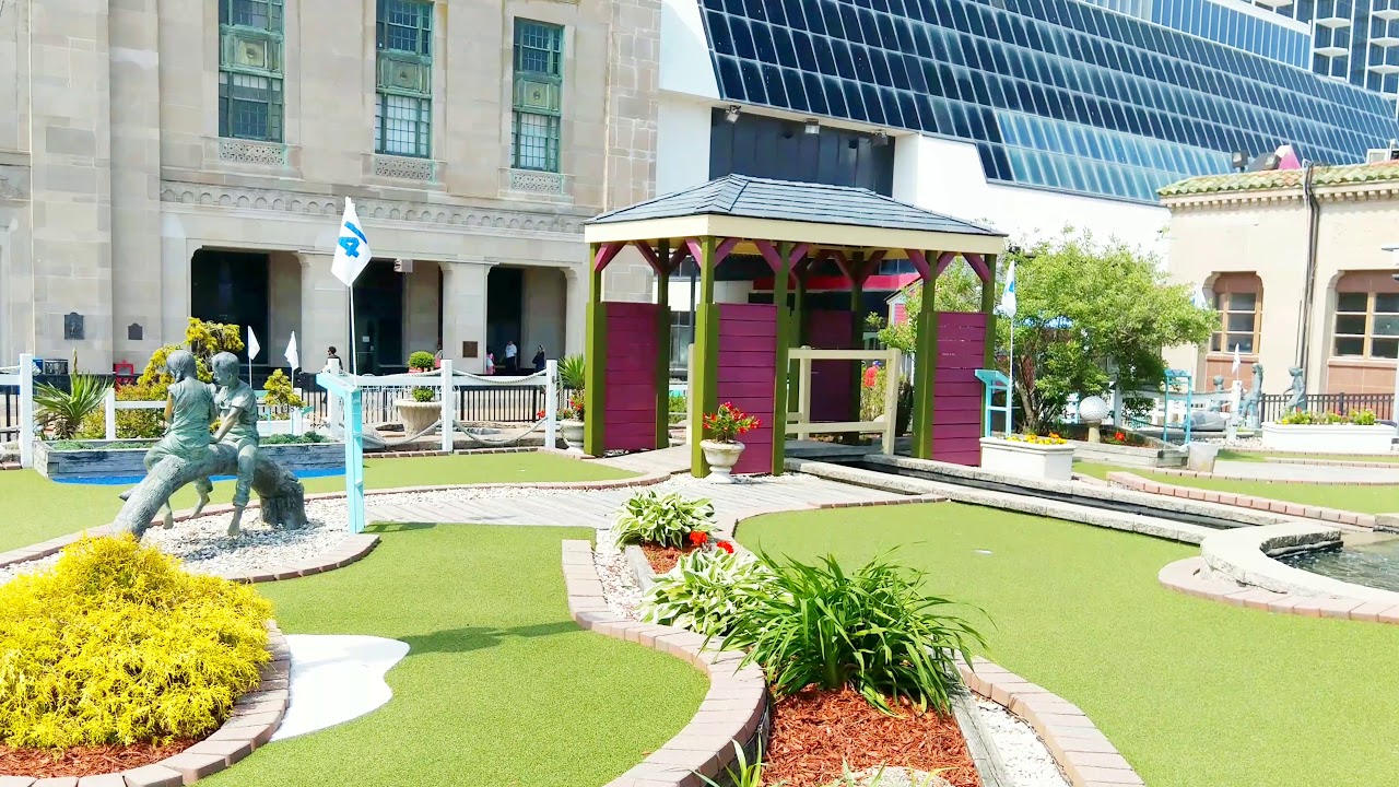 Atlantic city mini golf