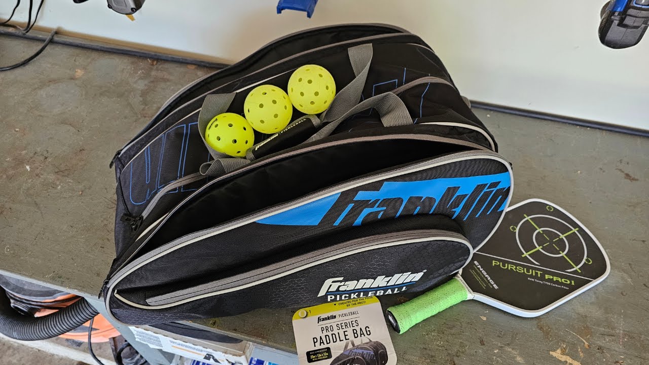 🥒🥒🥒 Franklin Pro Series Pickleball Bag Review - close up of features and pockets!
