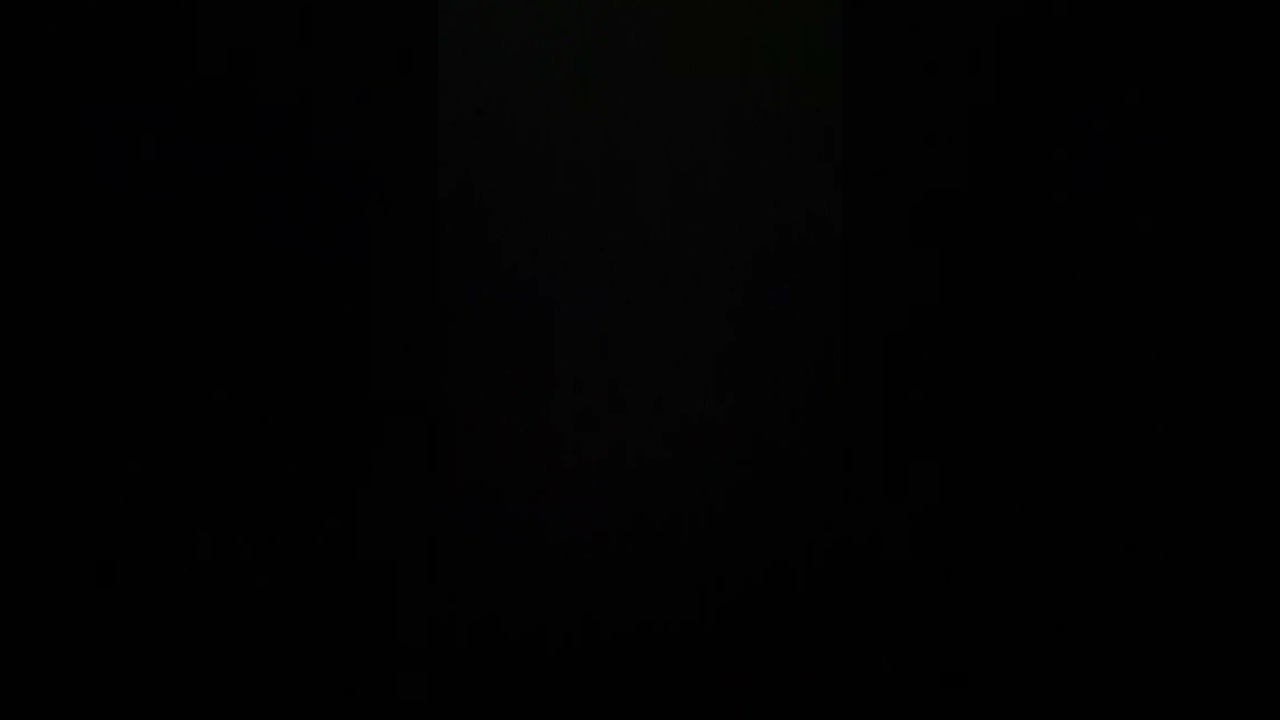 Halo,Beyonce cover. Raw voice Corrina 