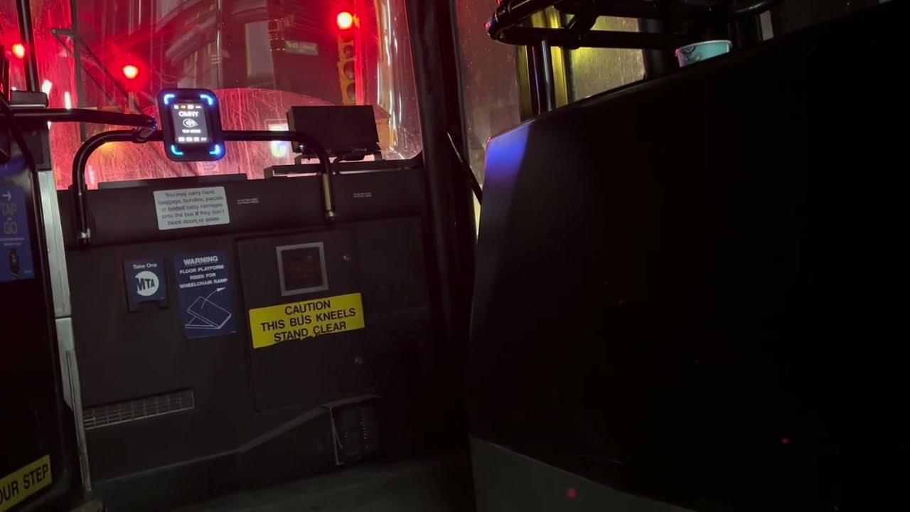 Q53 select bus 