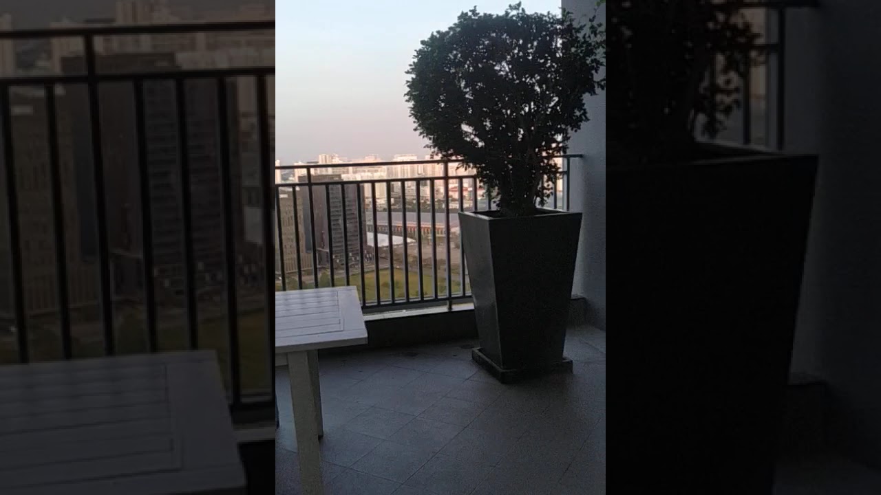 Chào đón ánh bình minh ngày mùng 3 Tết Bính Ngọ trên Penthouse chung cư Riviera Point. 