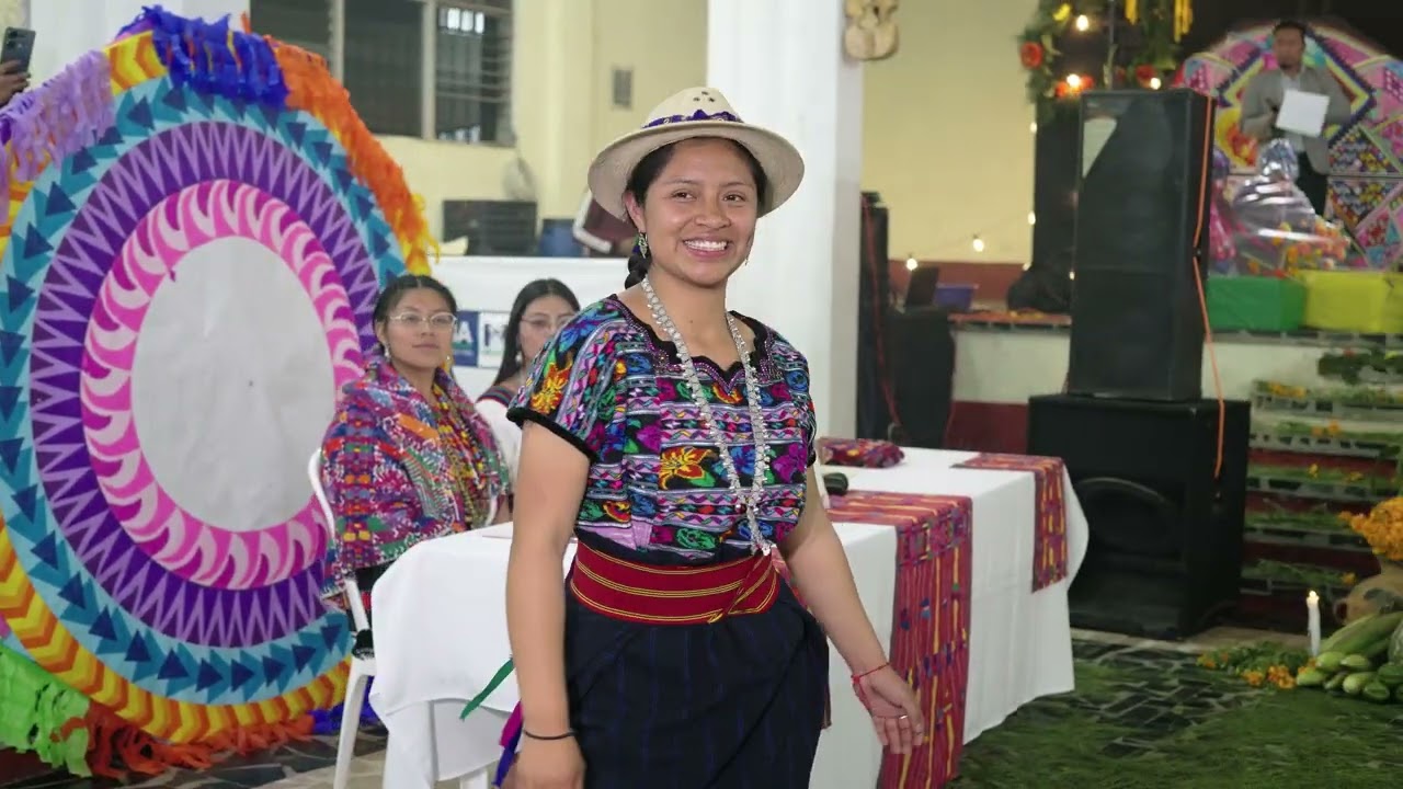 Entrega de cargo  de Àngela Rosmery , Como Reina del Festival de los Barriletes Gigantes 2024-2025
