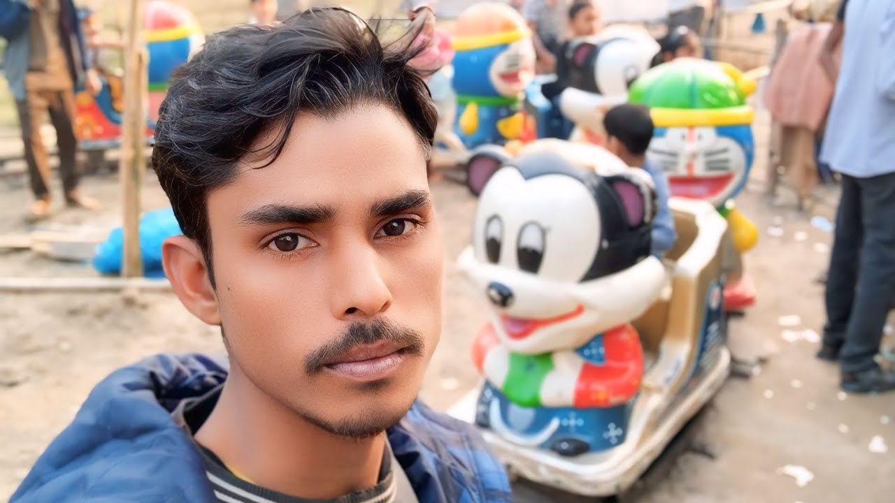 গ্রামীণ মেলার রঙে ছোটবেলার স্মৃতি আর শিশুদের আনন্দের মুহূর্ত।