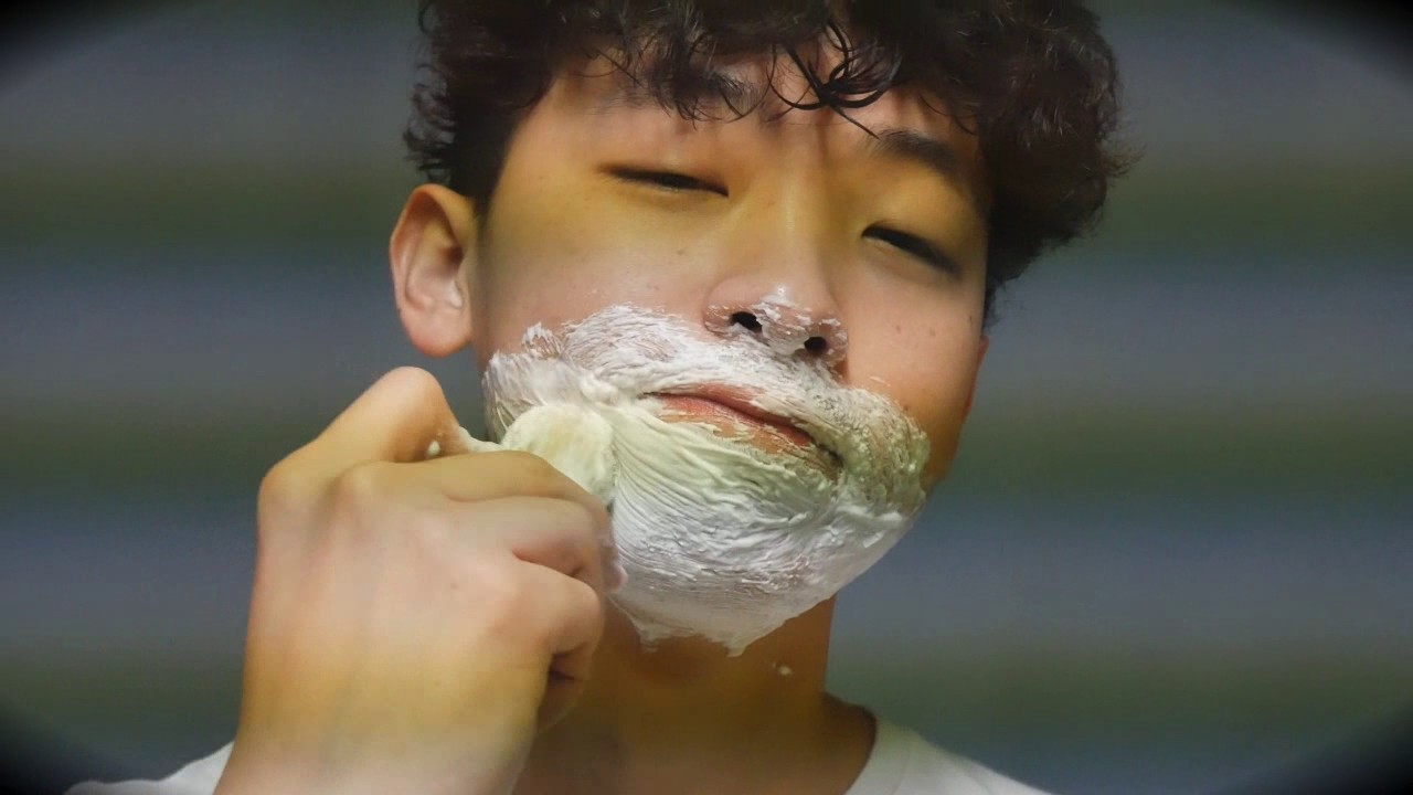 [korean ASMR] Morning shave / 외출 전 면도