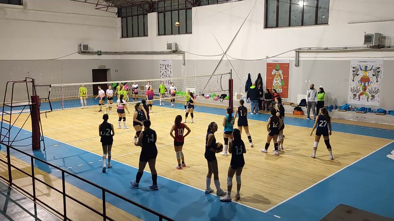 Volley MT u18-Gi Elle 3-0